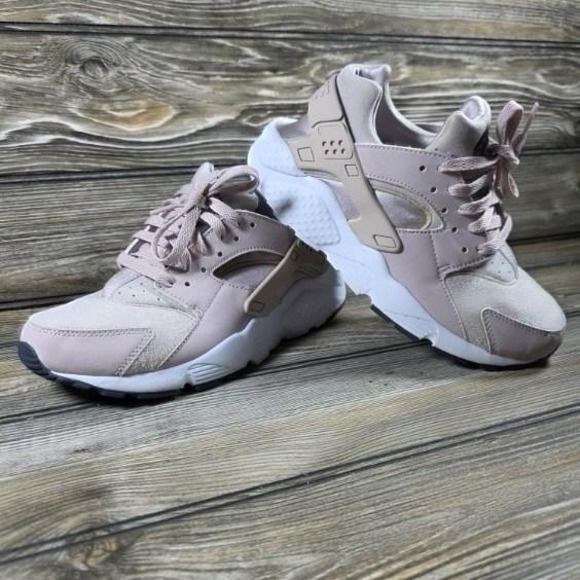 Nike Air Huarache Run Particle Beige Pink Desert Sand Size 6Y (Women's 7.5) - Picture 8 of 8